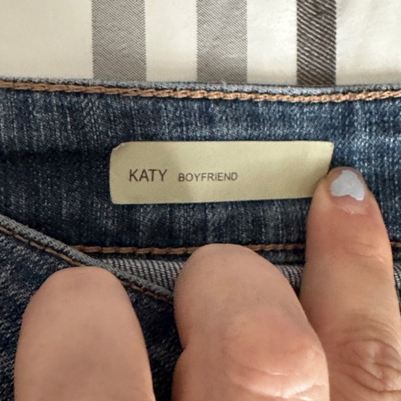 Kut from The Kloth Katy Boyfriend jeans Medium wash Distressing Size 4 Women - Picture 4 of 8